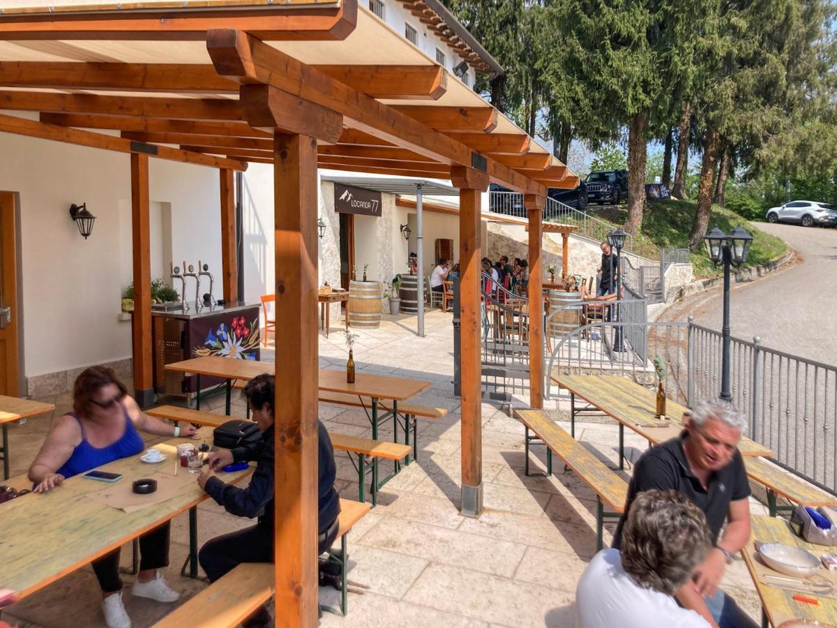 Locanda 77 Borso del Grappa Eksteriør billede